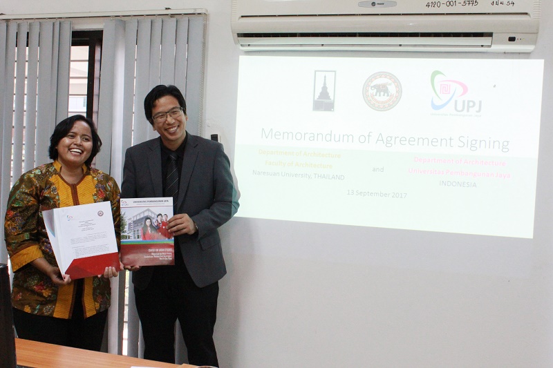 คณะสถาปัตยกรรมศาสตร์ มหาวิทยาลัยนเรศวร  จัดบันทึกข้อตกลงร่วมกับ Universitas Pembangunan Jaya ประเทศอินโดนีเซีย