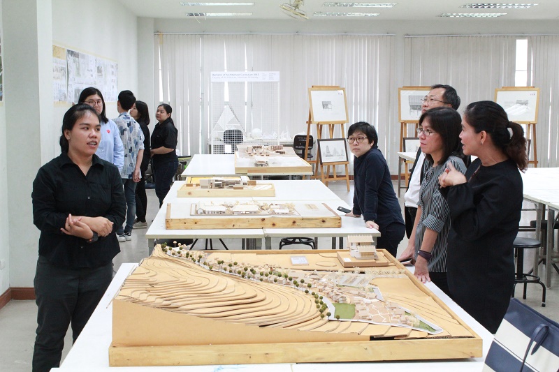 สภาสถาปนิกประเมินและรับรองหลักสูตรสถาปัตยกรรมศาสตรบัณฑิต (หลักสูตรปรับปรุง พ.ศ.2555)