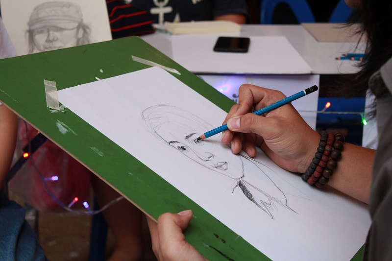 ถนนศิลปะ Street Art ครั้งที่ ๓  : Art Junk ได๋? 