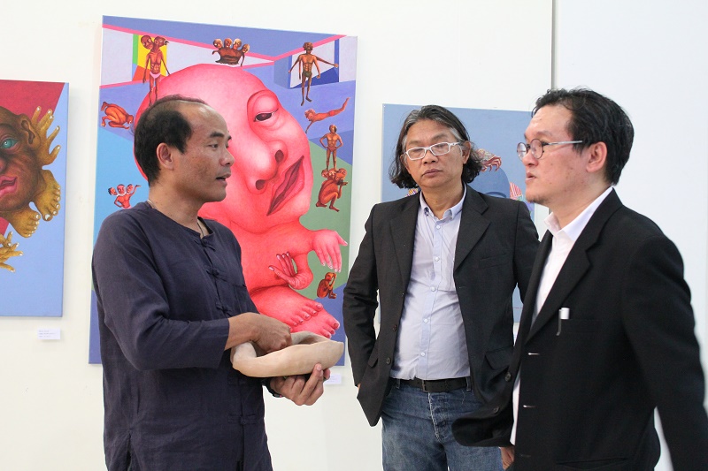 นิทรรศการศิลปกรรม การสร้างสรรค์งานทัศนศิลป์ “มนุษย์กับวาทกรรม”