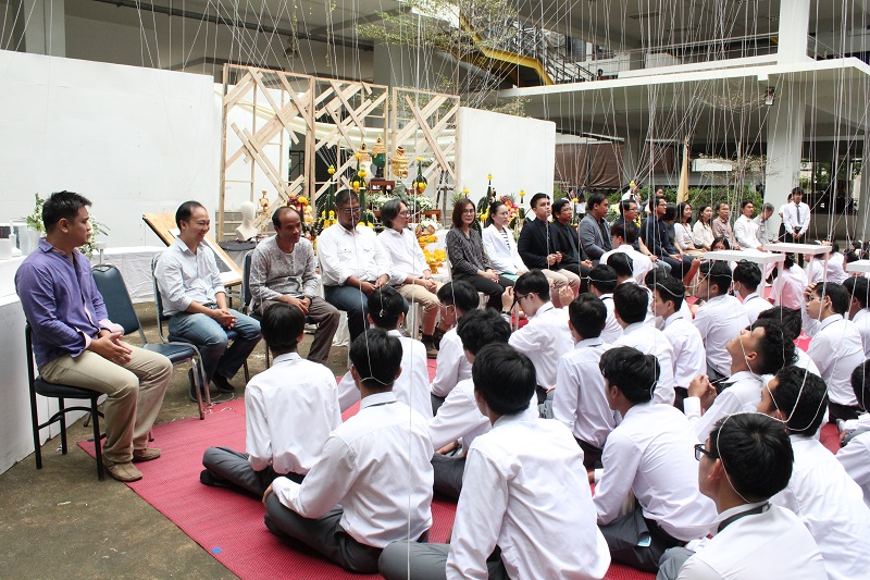 ไหว้ครูและครอบครูประจำปีการศึกษา 2561
