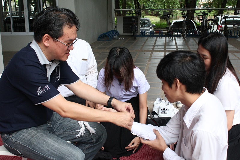 ไหว้ครูและครอบครูประจำปีการศึกษา 2561