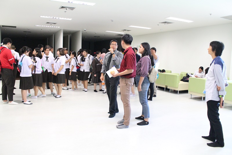 วิทยาลัยเทคโนโลยีและสหวิทยาการ มหาวิทยาลัยเทคโนโลยีราชมงคลล้านนา เข้าศึกษาดูงาน คณะสถาปัตยกรรมศาสตร์ มหาวิทยาลัยนเรศวร  