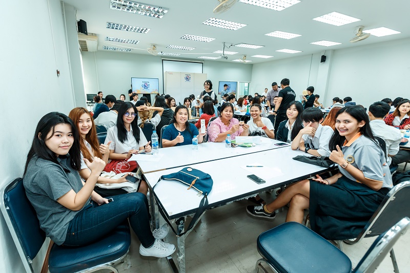 นิสิตสาขาออกแบบผลิตภัณฑ์และบรรจุภัณฑ์ ร่วมโครงการ workshop ค่ายศิลปะโตโยต้า ( Toyota Art Camp )