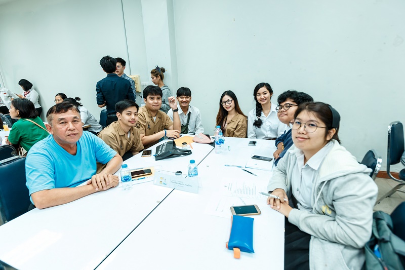 นิสิตสาขาออกแบบผลิตภัณฑ์และบรรจุภัณฑ์ ร่วมโครงการ workshop ค่ายศิลปะโตโยต้า ( Toyota Art Camp )