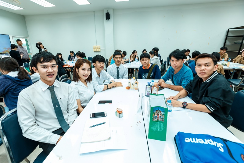 นิสิตสาขาออกแบบผลิตภัณฑ์และบรรจุภัณฑ์ ร่วมโครงการ workshop ค่ายศิลปะโตโยต้า ( Toyota Art Camp )