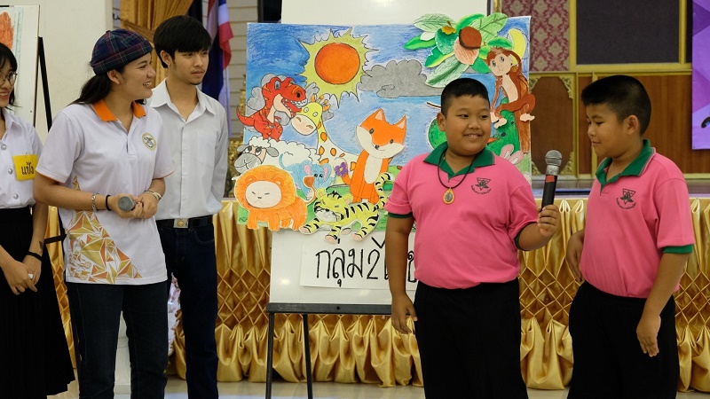 คณาจารย์และนิสิตภาควิชาศิลปะและการออกแบบ ร่วมสอนศิลปะและความคิดสร้างสรรค์ให้กับนักเรียนโรงเรียนอนุบาลพิษณุโลก