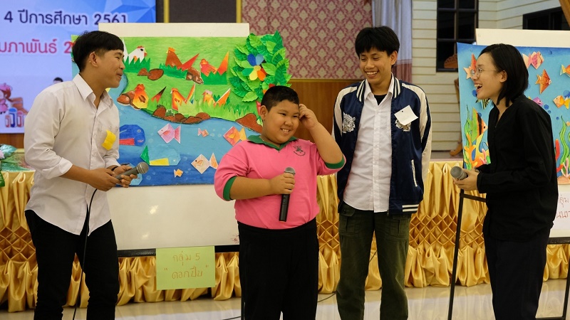 คณาจารย์และนิสิตภาควิชาศิลปะและการออกแบบ ร่วมสอนศิลปะและความคิดสร้างสรรค์ให้กับนักเรียนโรงเรียนอนุบาลพิษณุโลก