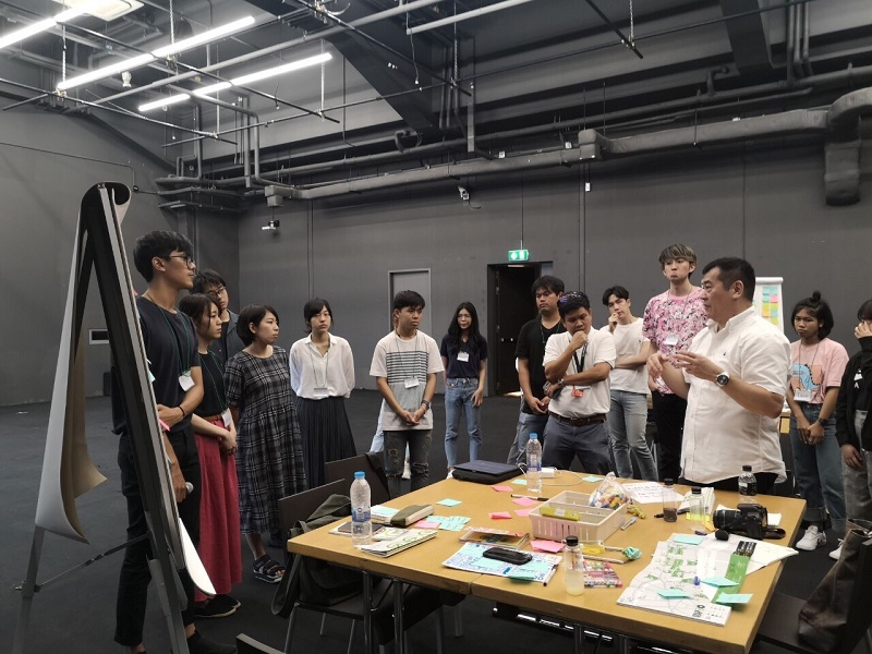 นิสิตสาขาสาขาออกแบบผลิตภัณฑ์และบรรจุภัณฑ์ เข้าร่วมกิจกรรม Service Design  Workshop หัวข้อ “Future Forward”