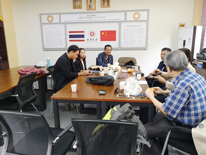 คณะสถาปัตยกรรมศาสตร์ มหาวิทยาลัยนเรศวร ร่วมมือทางวิชาการกับมหาวิทยาลัยเฉิงตู สาธารณรัฐประชาชนจีน เพื่อแลกเปลี่ยนแนวทางการสร้างเครือข่ายทางการศึกษาและการสนับสนุนทุนการศึกษาแก่นิสิต