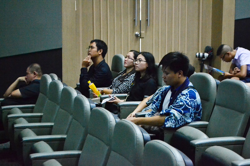 นักเรียนชั้นมัธยมศึกษาตอนปลายชั้นปีที่ 4 โรงเรียนมัธยมสาธิตมหาวิทยาลัยนเรศวร จากโครงการ วมว. ประจำปีการศึกษา 2562 เข้าเยี่ยมชมคณะสถาปัตยกรรมศาสตร์ มหาวิทยาลัยเนรศวร