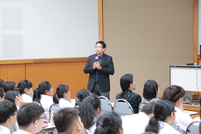 โครงการปฐมนิเทศนิสิตใหม่และพบผู้ปกครอง ประจำปีการศึกษา 2562  