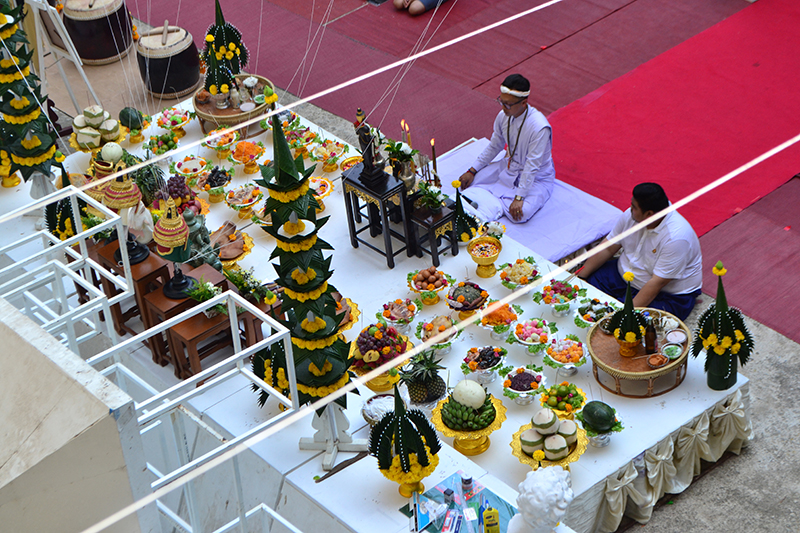 พิธีไหว้ครูและครอบครู ประจำปีการศึกษา 2562
