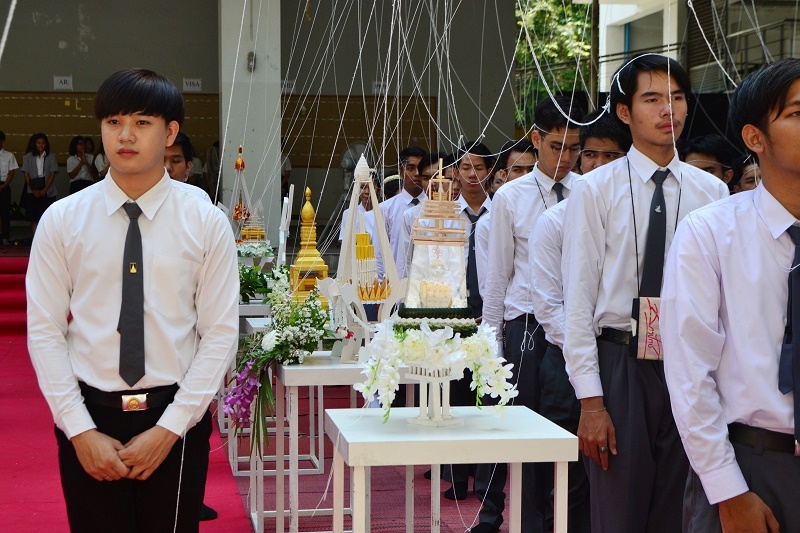 พิธีไหว้ครูและครอบครู ประจำปีการศึกษา 2562