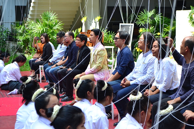 พิธีไหว้ครูและครอบครู ประจำปีการศึกษา 2562