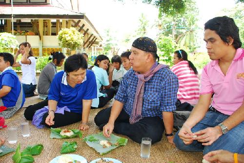 โครงการสัมนาเชิงปฏิบัติการด้านภูมิปัญญาไทยและศิลปกรรมท้องถิ่น ณ โรงเรียนสามเงาวิทยาคม จังหวัดตาก