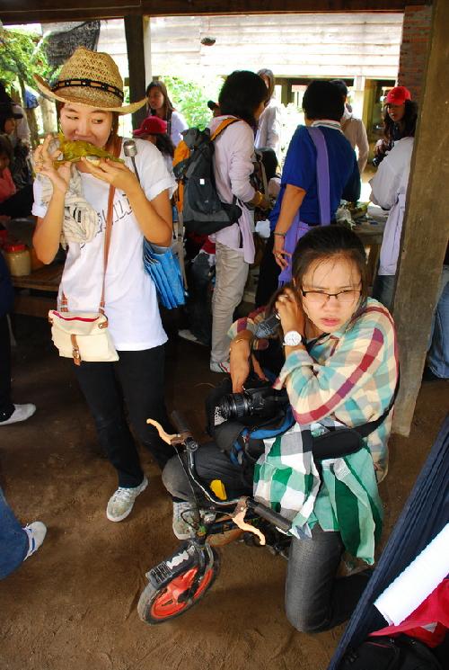 โครงการสัมนาเชิงปฏิบัติการด้านภูมิปัญญาไทยและศิลปกรรมท้องถิ่น ณ โรงเรียนสามเงาวิทยาคม จังหวัดตาก