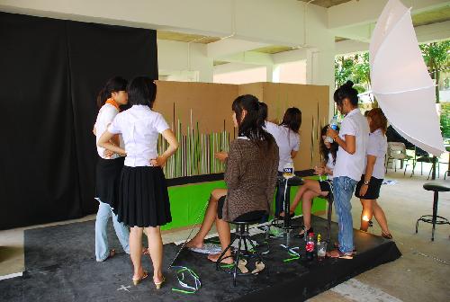 โครงการ มอบความเขียวเป็นของขวัญ (Give It A Green)