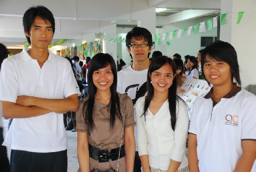 โครงการ มอบความเขียวเป็นของขวัญ (Give It A Green)