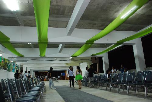 โครงการ มอบความเขียวเป็นของขวัญ (Give It A Green)