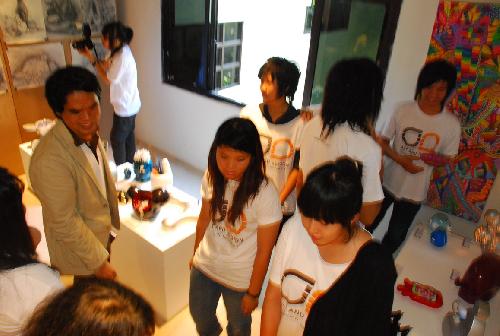 โครงการ มอบความเขียวเป็นของขวัญ (Give It A Green)