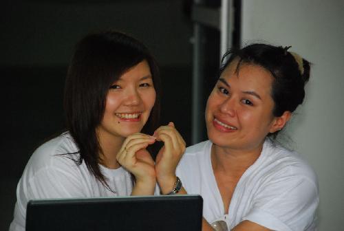 โครงการ มอบความเขียวเป็นของขวัญ (Give It A Green)