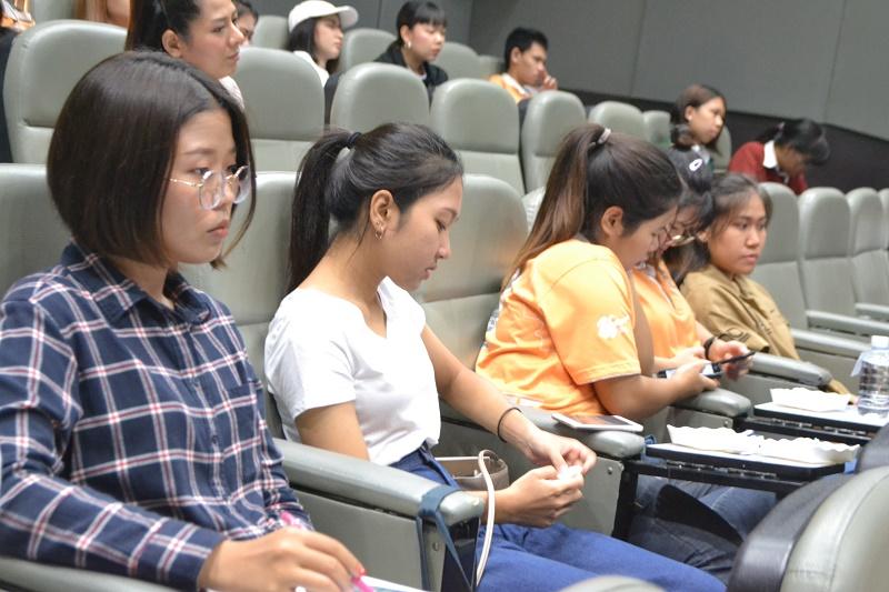งานสัมนา "พาวะ" ศิลปะบำบัด Heal·Feel·Art