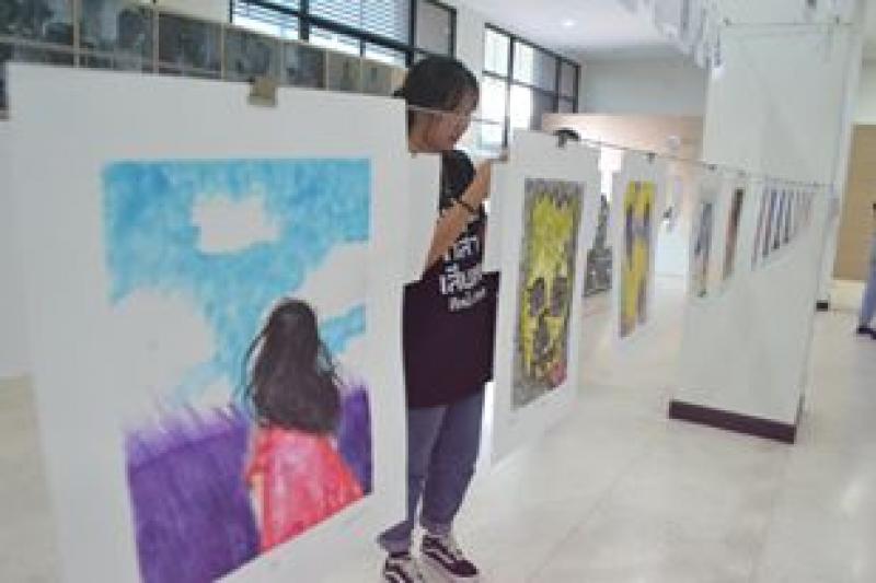 นิทรรศการ “ Little Big Arts” 