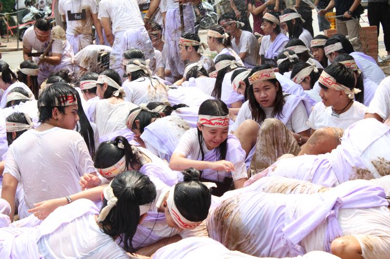 พิธีลงเสาเอก ประจำปี 2561