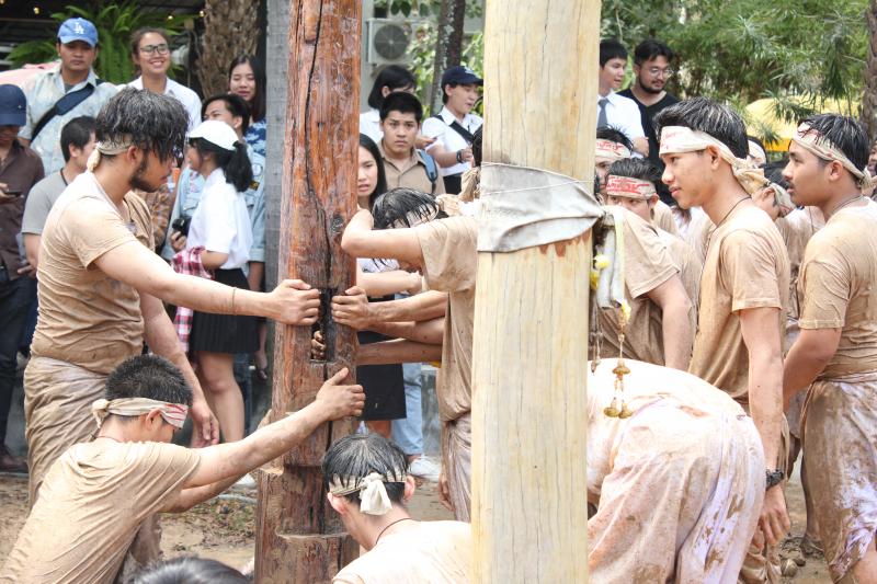 พิธีลงเสาเอก ประจำปี 2561