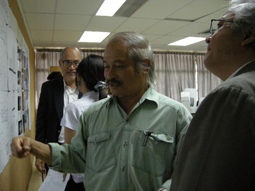 การนำเสนอผลงานวิทยานิพนธ์ ของนิสิตชั้นปีที่ 5