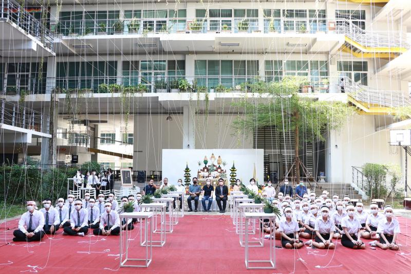 พิธีไหว้ครูและครอบครูประจำปีการศึกษา 2564