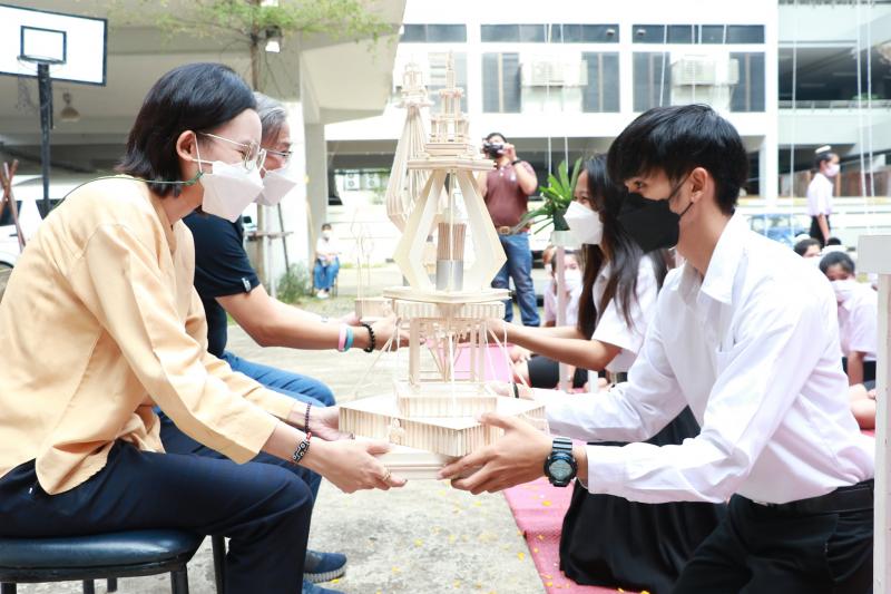 พิธีไหว้ครูและครอบครูประจำปีการศึกษา 2564