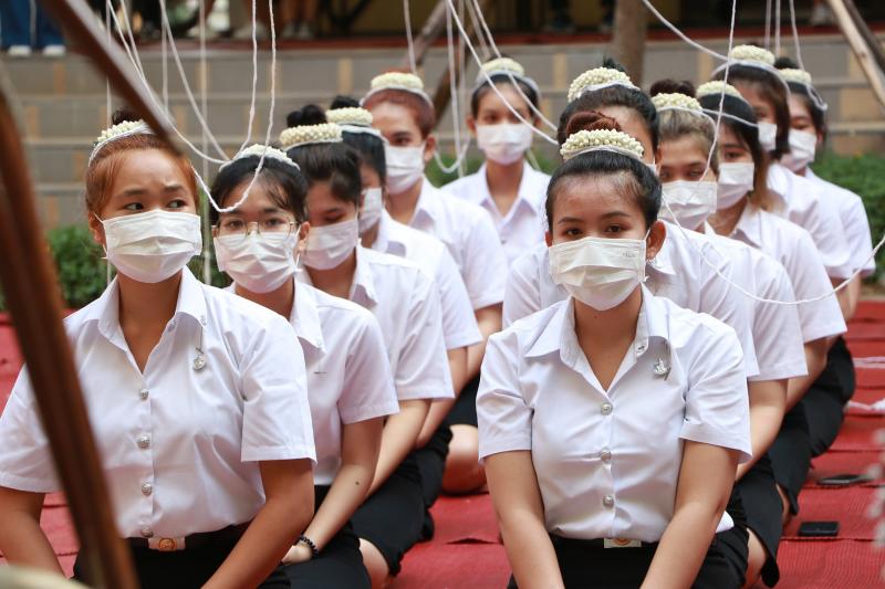 พิธีไหว้ครูและครอบครูประจำปีการศึกษา 2564