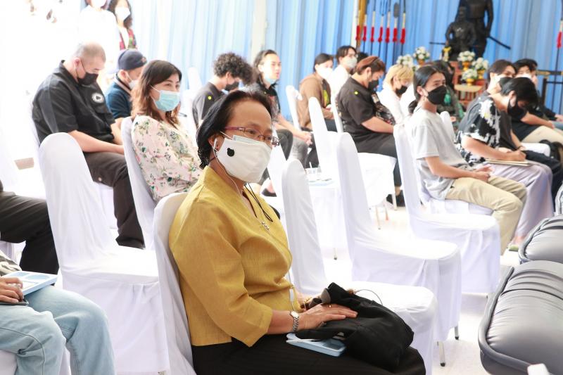 พิธีเปิดการแสดง  วิจิตรศิลป์นิทรรศการ  สามชุดผลงาน  สร้างสรรค์ทัศนศิลป์กวี นิพนธ์ทรรศนะเมธี    ร้อยกรองวจี   สุนทรียรสอลังการ ฯ 