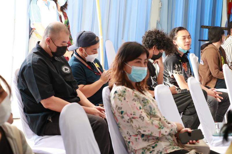 พิธีเปิดการแสดง  วิจิตรศิลป์นิทรรศการ  สามชุดผลงาน  สร้างสรรค์ทัศนศิลป์กวี นิพนธ์ทรรศนะเมธี    ร้อยกรองวจี   สุนทรียรสอลังการ ฯ 