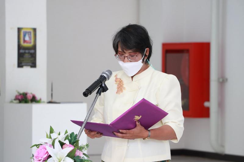 พิธีเปิดการแสดง  วิจิตรศิลป์นิทรรศการ  สามชุดผลงาน  สร้างสรรค์ทัศนศิลป์กวี นิพนธ์ทรรศนะเมธี    ร้อยกรองวจี   สุนทรียรสอลังการ ฯ 