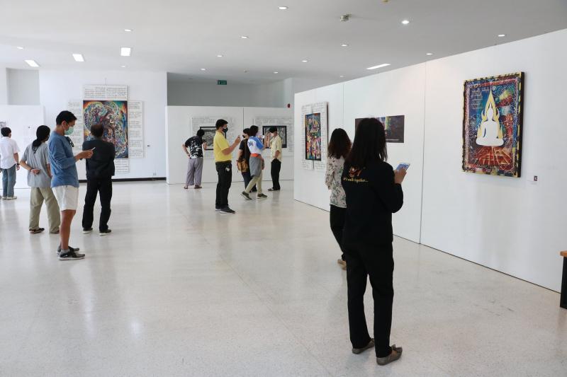 พิธีเปิดการแสดง  วิจิตรศิลป์นิทรรศการ  สามชุดผลงาน  สร้างสรรค์ทัศนศิลป์กวี นิพนธ์ทรรศนะเมธี    ร้อยกรองวจี   สุนทรียรสอลังการ ฯ 