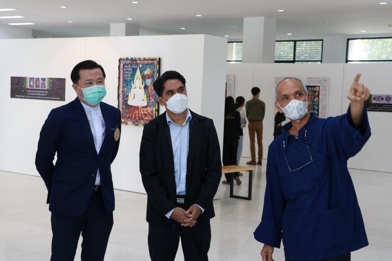 พิธีเปิดการแสดง  วิจิตรศิลป์นิทรรศการ  สามชุดผลงาน  สร้างสรรค์ทัศนศิลป์กวี นิพนธ์ทรรศนะเมธี    ร้อยกรองวจี   สุนทรียรสอลังการ ฯ 