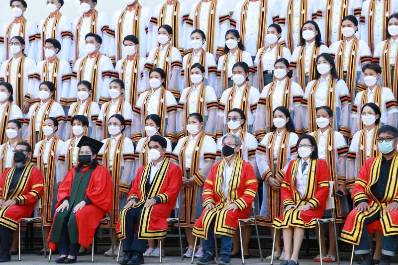 พิธีพระราชทานปริญญาบัตร ประจำปีการศึกษา 2563