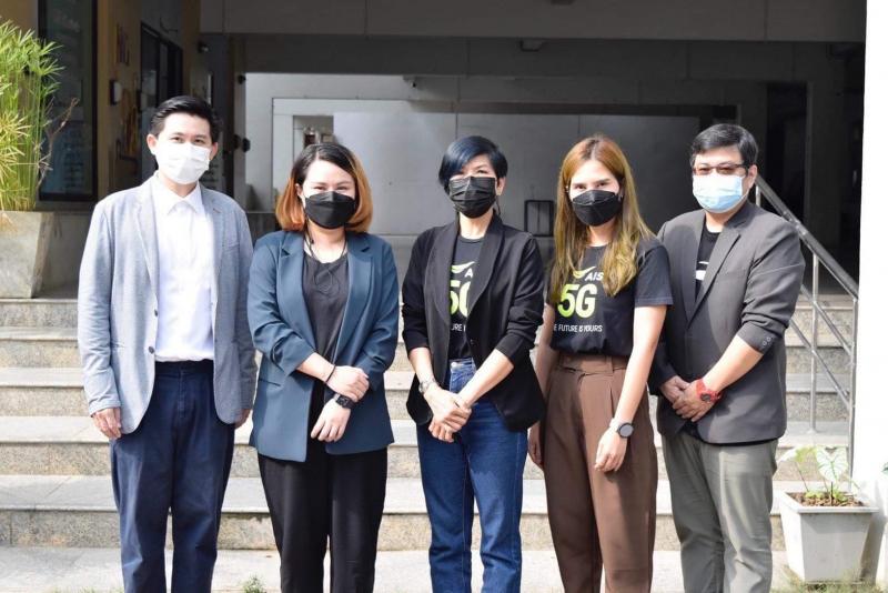 ขอแสดงความยินดีกับนิสิตสาขาออกแบบสื่อนวัตกรรม ที่ชนะและได้รางวัลในการประกวดโครงการ  LINE Sticker Contest AIS x University ครั้งที่ 2  หัวข้อ ชวนเที่ยวทั่วไทย ไปไหนก็อุ่นใจ
