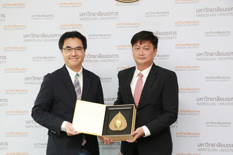 คณะสถาปัตยกรรมศาสตร์ ศิลปะและการออกแบบ มหาวิทยาลัยนเรศวร ร่วมมือทางวิชาการ กับ บริษัท แอพพลิแคด จำกัด (มหาชน) เพื่อสนับสนุนและร่วมกันพัฒนาศักยภาพการผลิตบัณฑิตให้มีองค์ความรู้สามารถปฏิบัติงานได้จริง และทันต่อการเปลี่ยนแปลงของเทคโนโลยี