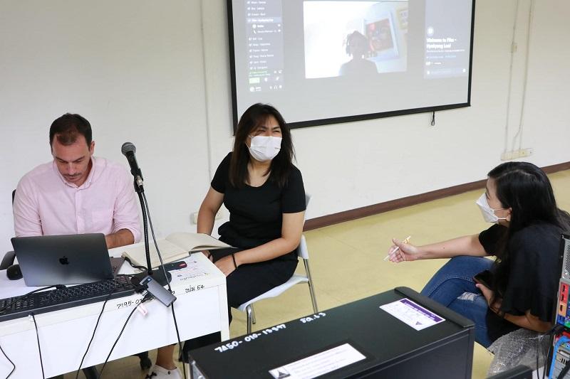 กิจกรรมอบรมเชิงปฏิบัติการด้านการออกแบบเครื่องประดับ Design PAL Project 