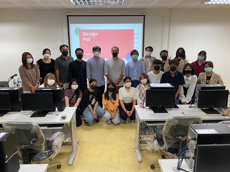 กิจกรรมอบรมเชิงปฏิบัติการด้านการออกแบบเครื่องประดับ Design PAL Project 