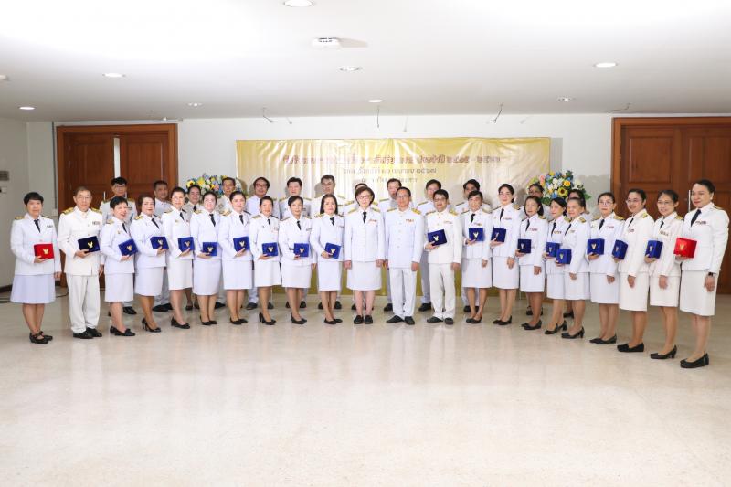 รองศาสตราจารย์ ดร.นิรัช สุดสังข์ เข้าร่วมพิธีรับพระราชทานเครื่องราชอิสริยาภรณ์ ประจำปี 2565 – 2566