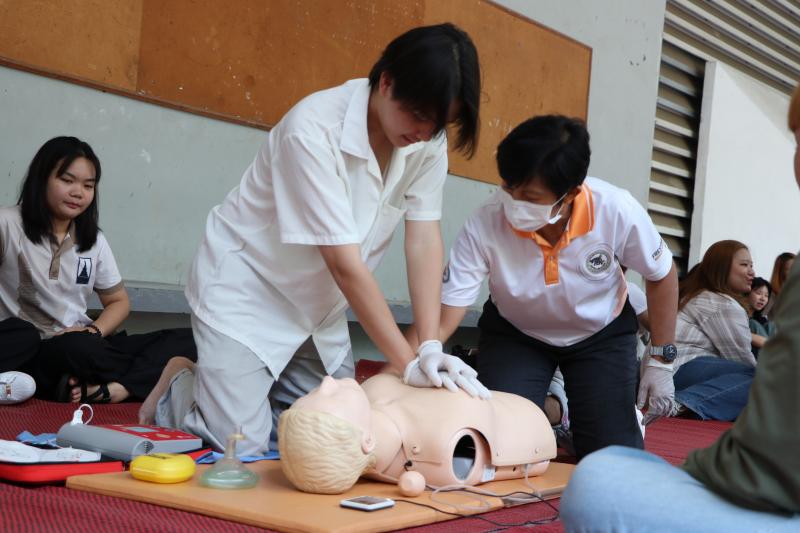 โครงการอบรมเชิงปฏิบัติการเรื่องการปฐมพยาบาลเบื้องต้นและการช่วยชีวิตขั้นพื้นฐาน (CPR) 