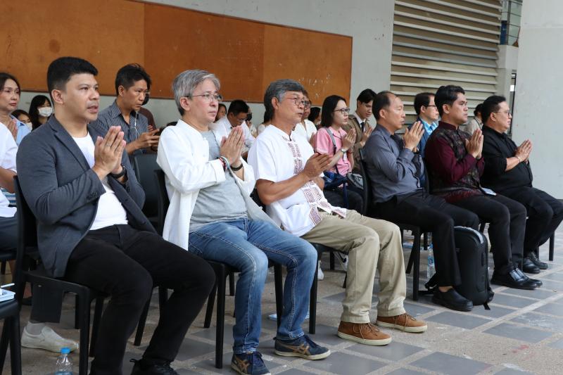 พิธีไหว้ครูและครอบครู ประจำปีการศึกษา 2567