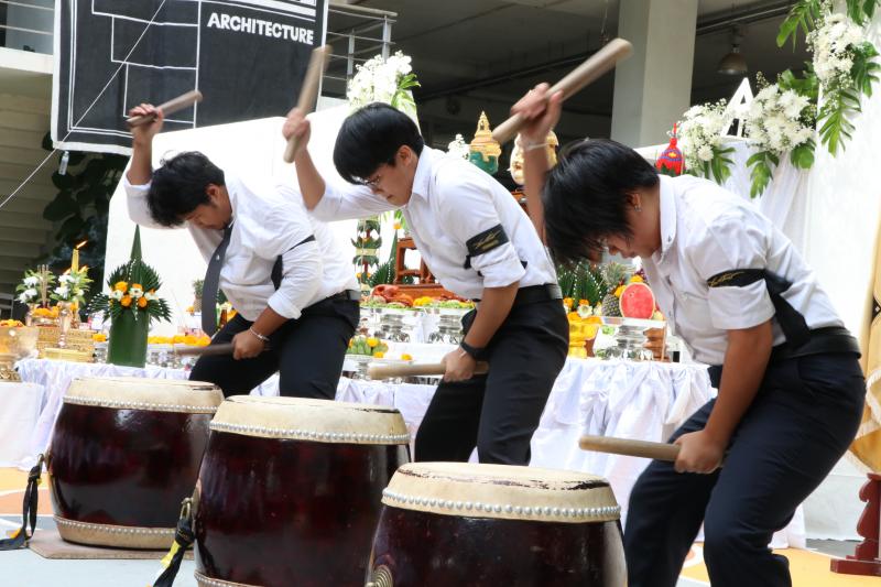 พิธีไหว้ครูและครอบครู ประจำปีการศึกษา 2567