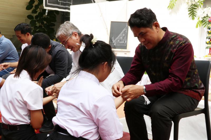 พิธีไหว้ครูและครอบครู ประจำปีการศึกษา 2567