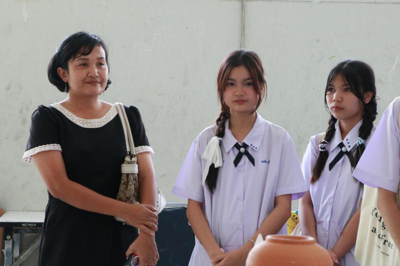 คณะสถาปัตย์ฯ แนะนำหลักสูตรให้กับนักเรียนมัธยมศึกษาปีที่3 โรงเรียนมัธยมสาธิตมหาวิทยาลัยนเรศวร 